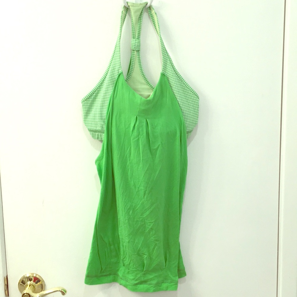 Green gingham, lululemon sports bra, running top